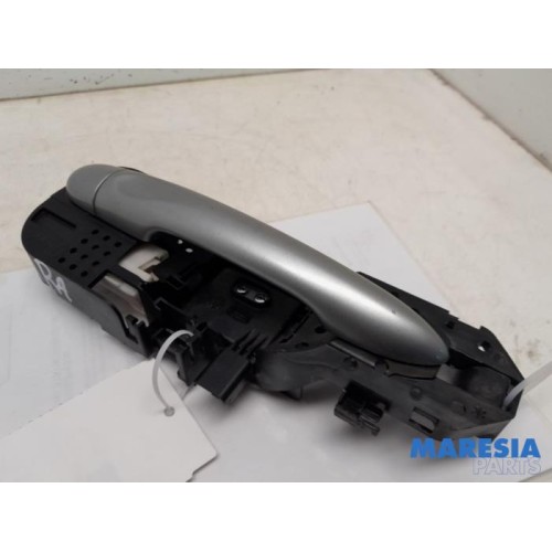 Renault - Scenic - Rear door handle 4-door, right