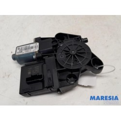 Renault - Scenic - Door window motor