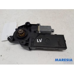 Renault - Scenic - Door window motor