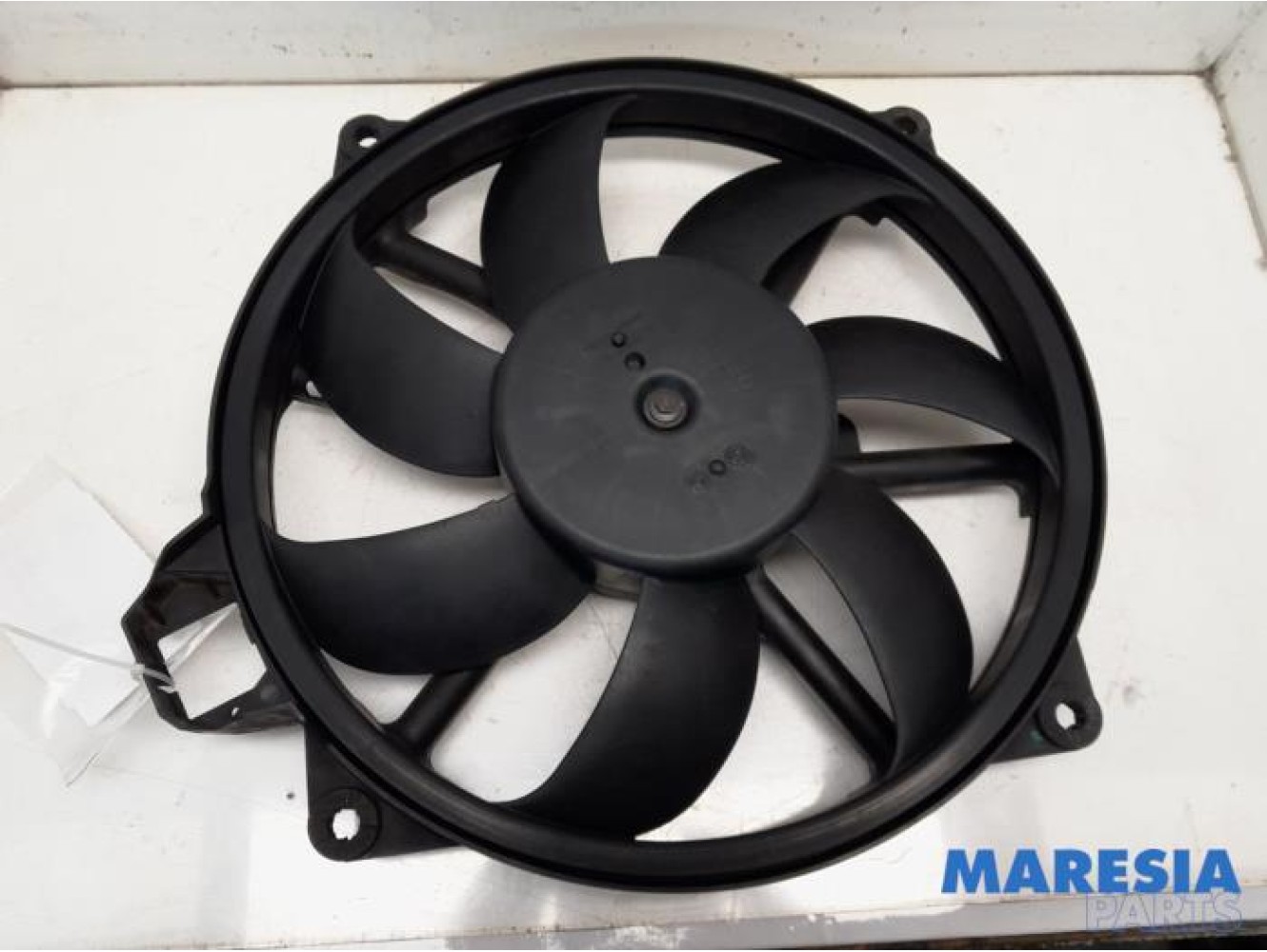 Renault - Scenic - Fan motor