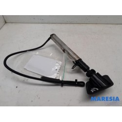 Renault - Scenic - Headlight washer