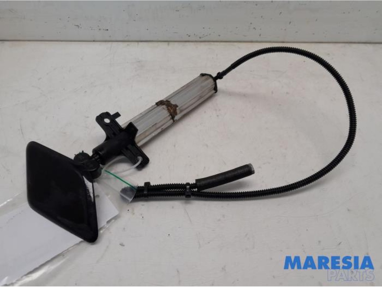 Renault - Scenic - Headlight washer