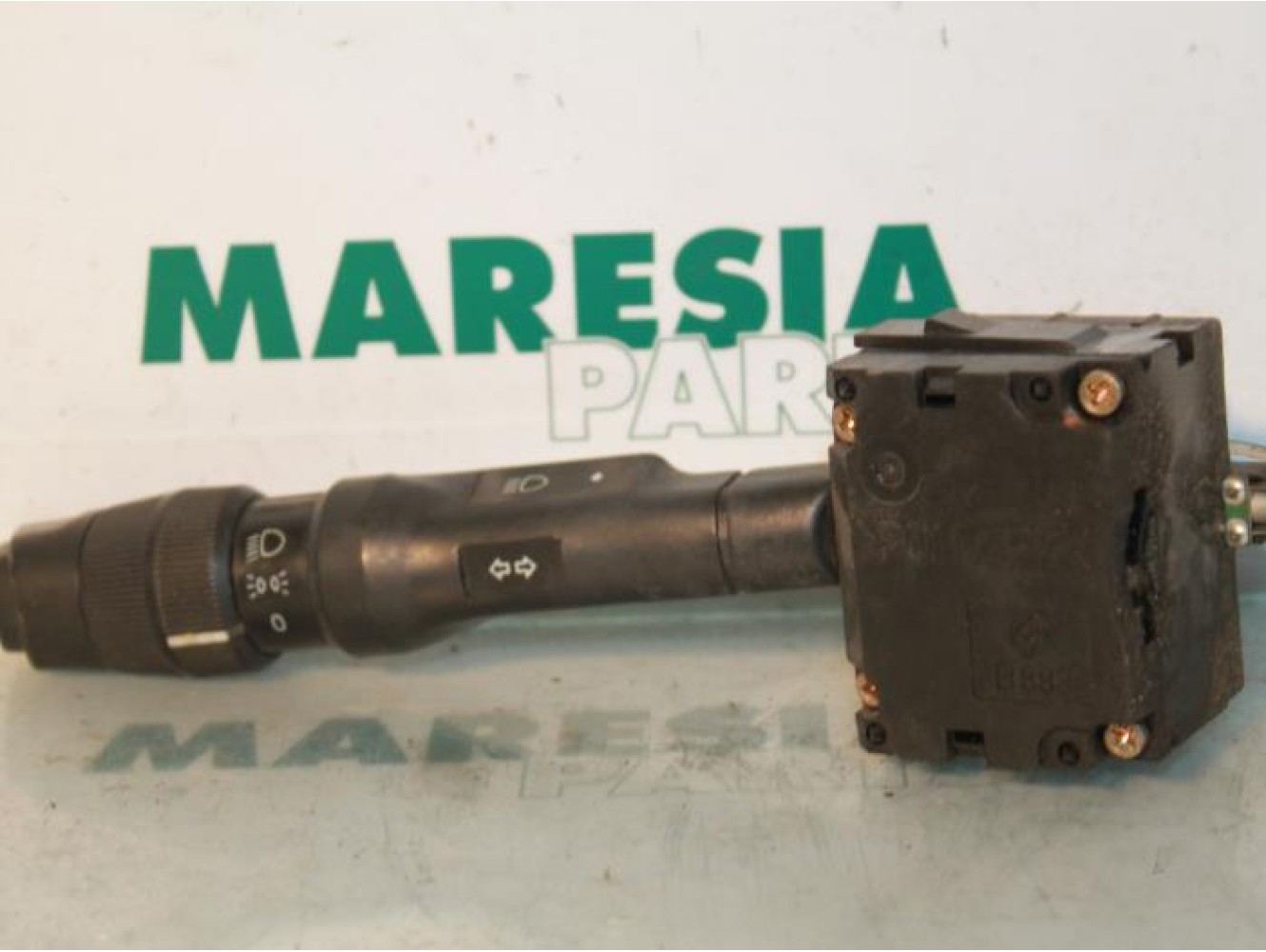 Fiat - Tipo - Indicator switch