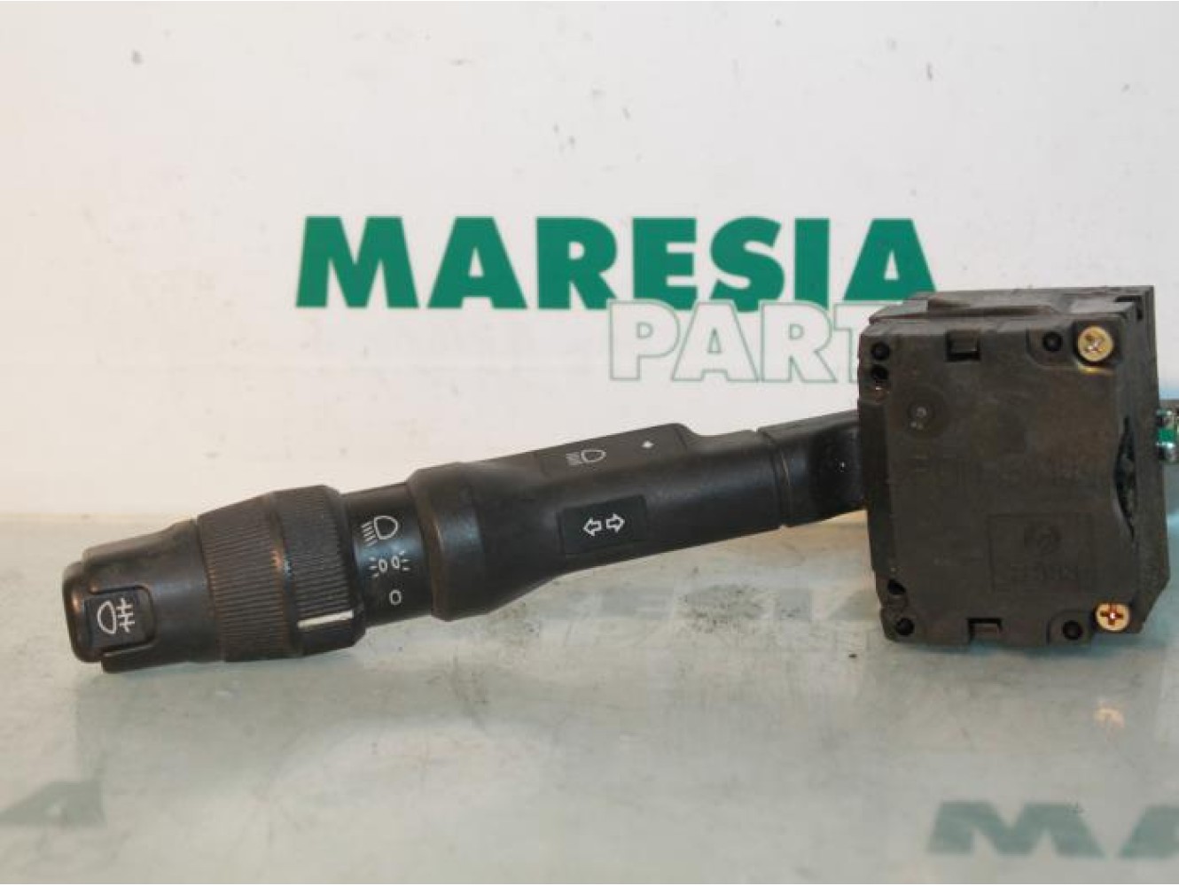 Fiat - Tipo - Indicator switch