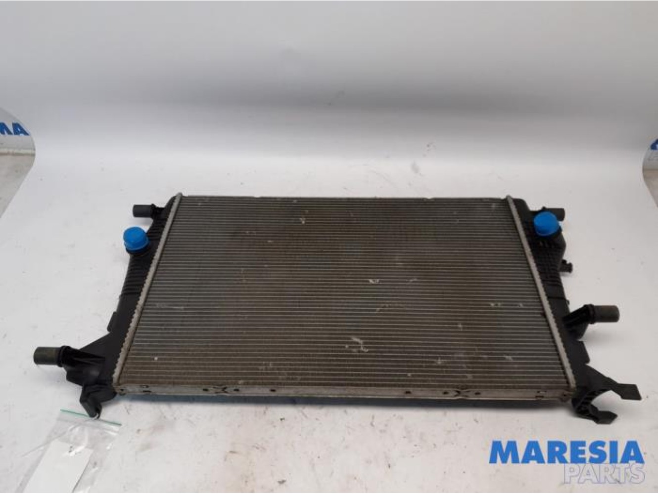 Renault - Scenic - Radiateur