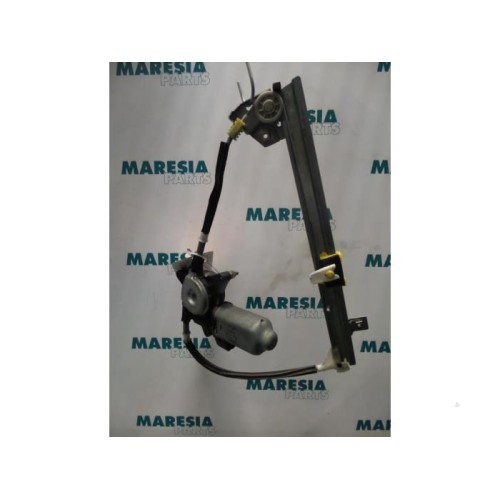 Renault - Megane Scenic - Rear door window mechanism 4-door, right