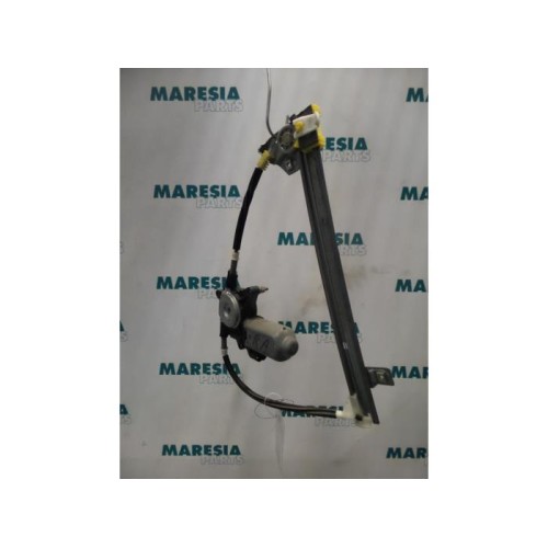 Renault - Megane Scenic - Rear door window mechanism 4-door, right