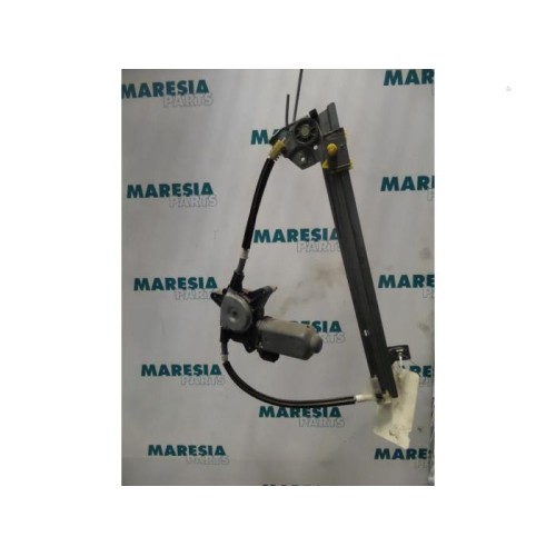 Renault - Megane Scenic - Rear door window mechanism 4-door, right