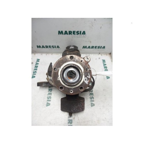 Peugeot - 607 - Knuckle, front right