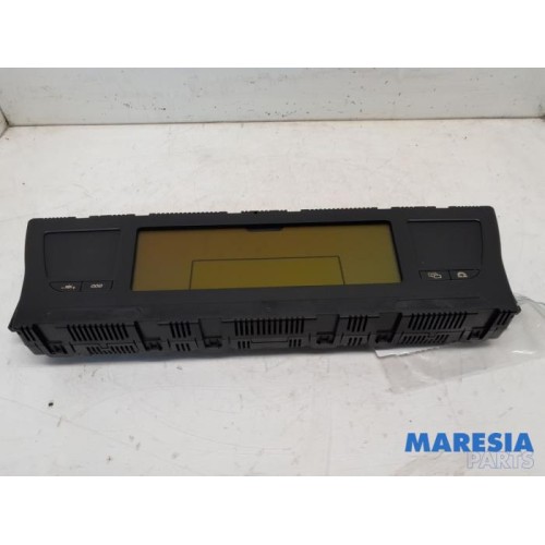 Citroen - C4 Grand Picasso - Instrumentenpaneel