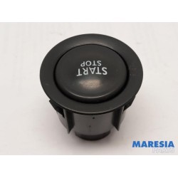 Renault - Scenic - Start/stop switch