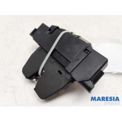 Citroen - C4 Grand Picasso - Tailgate lock mechanism