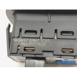 Citroen - C4 Grand Picasso - Electric window switch