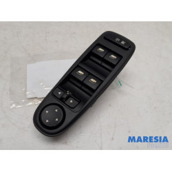 Citroen - C4 Grand Picasso - Multi-functional window switch