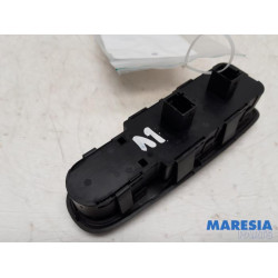 Citroen - C4 Grand Picasso - Multi-functional window switch