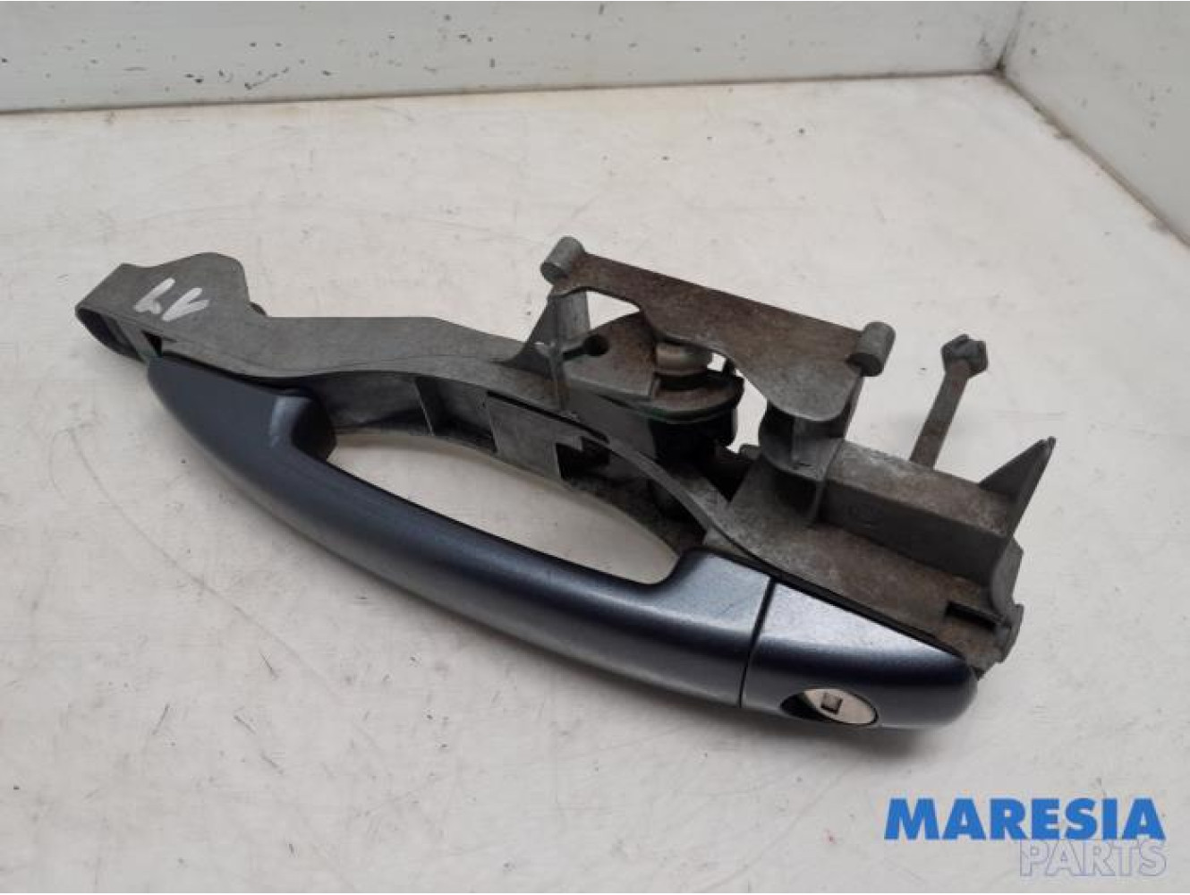 Citroen - C4 Grand Picasso - Door handle 4-door, front left