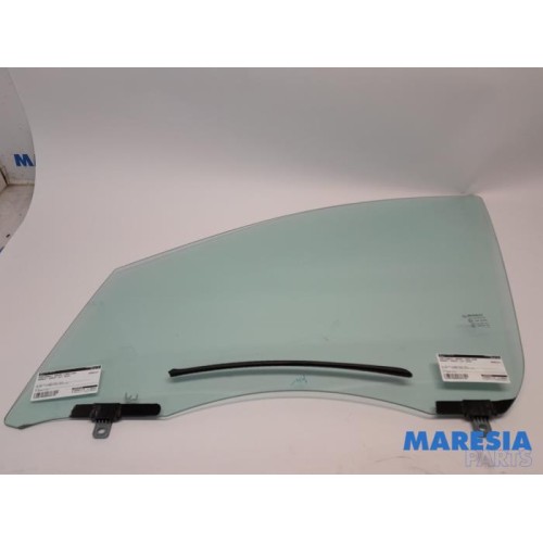 Renault - Scenic - Door window 4-door, front left