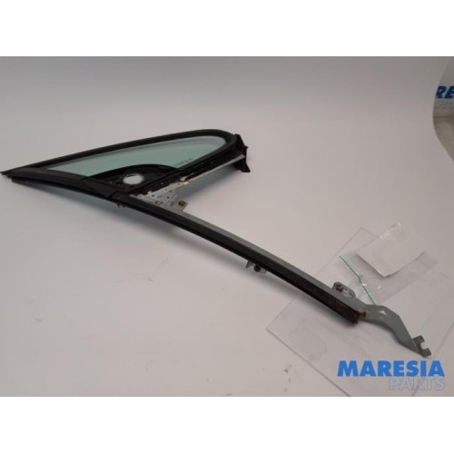 Peugeot - 307 - Quarter light, front right