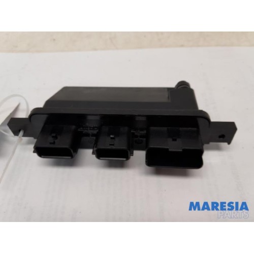 Renault - Scenic - Computer lighting module