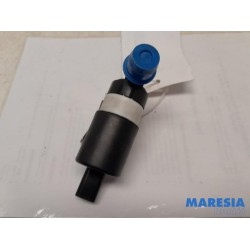 Renault - Scenic - Scheibensprüherpumpe hinten