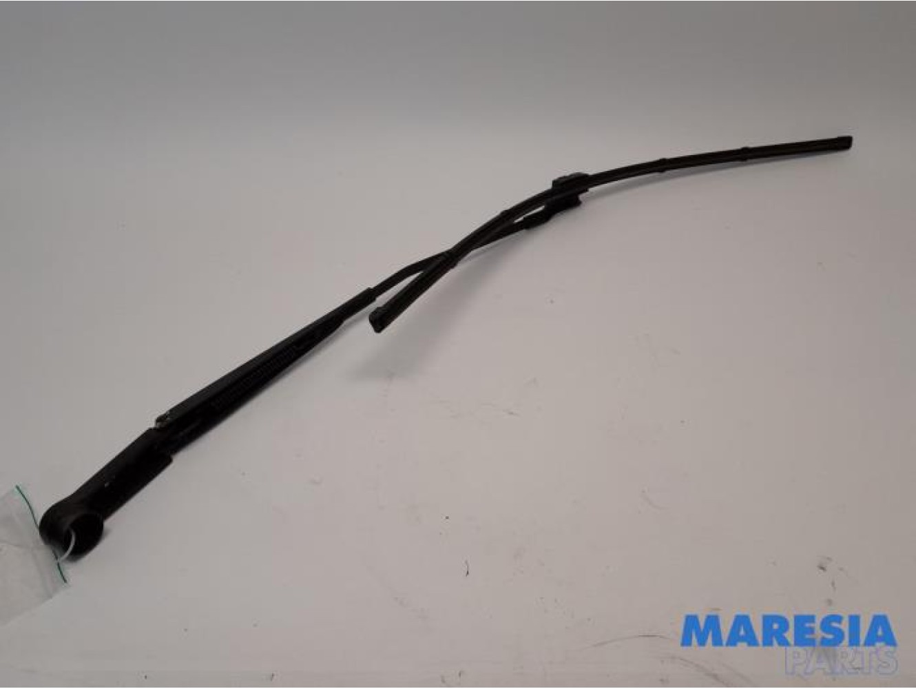 Citroen - C4 Grand Picasso - Front wiper arm