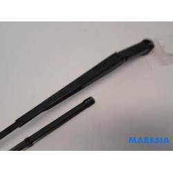 Citroen - C4 Grand Picasso - Front wiper arm