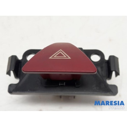 Peugeot - 307 - Panic lighting switch