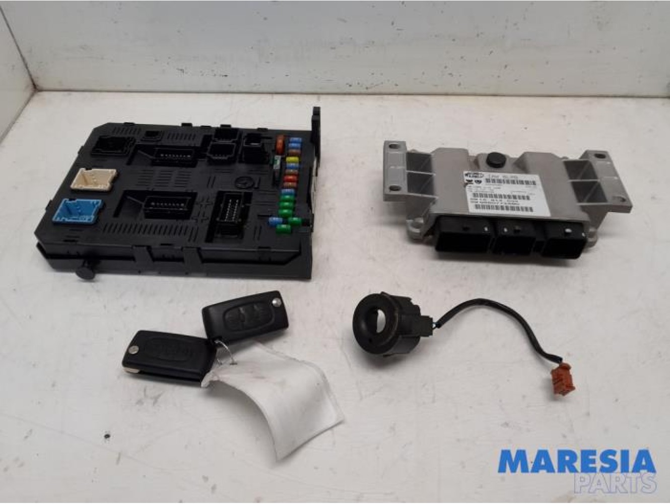 Peugeot - 307 - Engine management computer