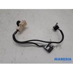 Peugeot - 307 - Convertible top position sensor