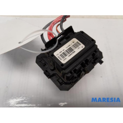 Renault - Scenic - Heater resistor