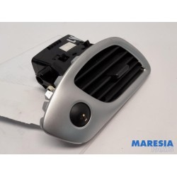 Renault - Scenic - Dashboard vent