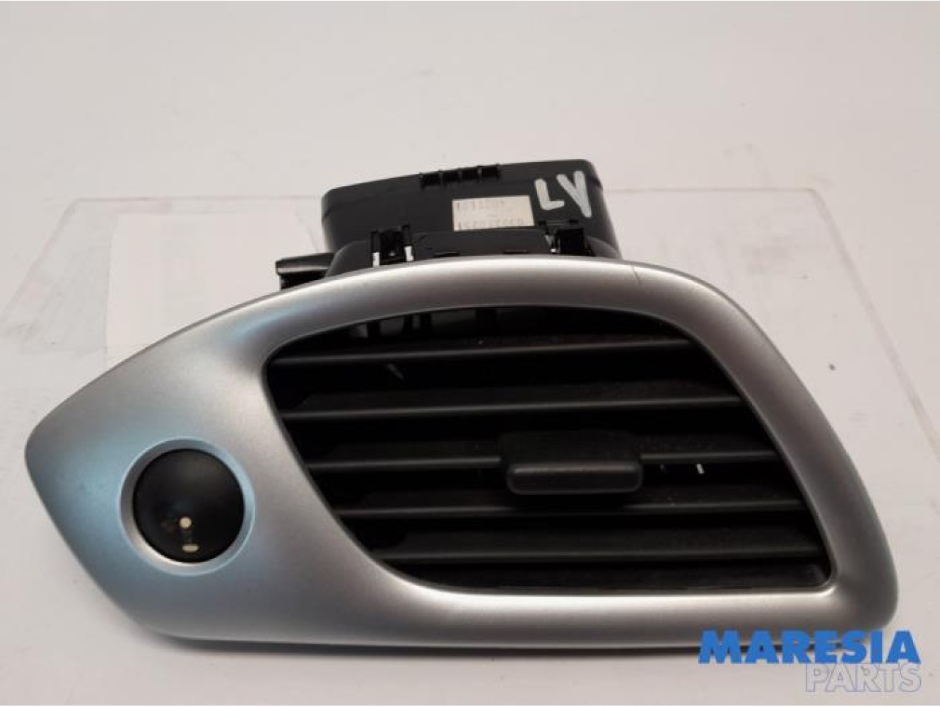 Renault - Scenic - Dashboard vent
