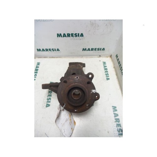 Peugeot - 206 - Knuckle, front right