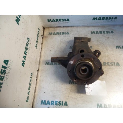 Peugeot - 206 - Knuckle, front right