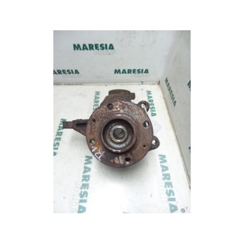Peugeot - 206 - Knuckle, front right