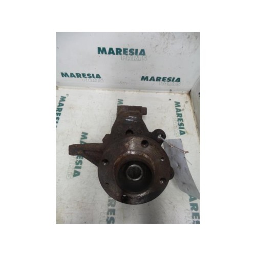 Peugeot - 206 - Knuckle, front right