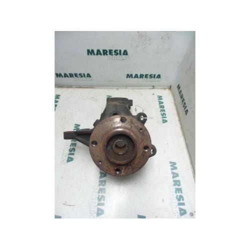 Peugeot - 206 - Knuckle, front right