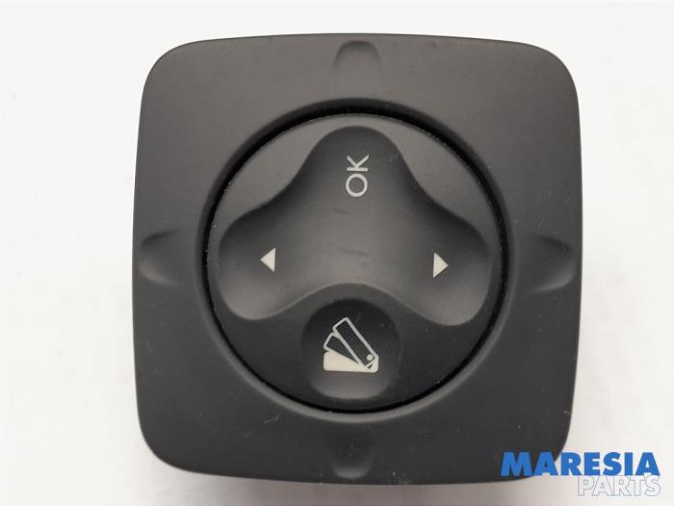 Renault - Scenic - On-board computer controller