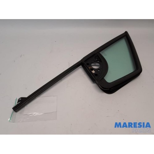 Peugeot - Partner - Quarter light, front right