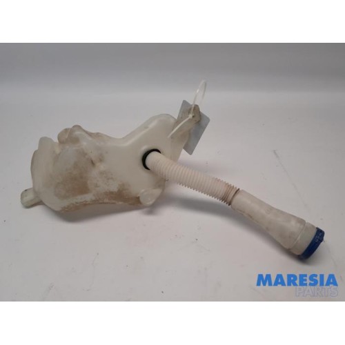 Peugeot - 307 - Front windscreen washer reservoir