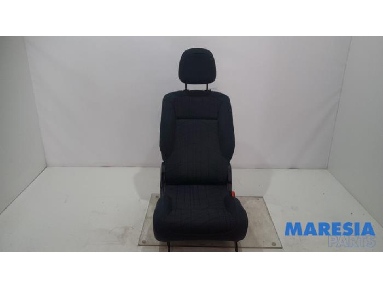 Peugeot - Partner - Rear seat