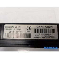 Renault - Scenic - Engine management computer