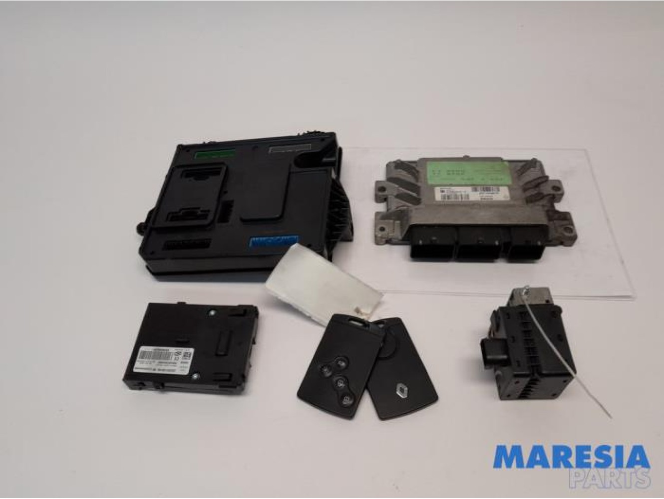 Renault - Scenic - Engine management computer