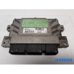 Renault - Scenic - Engine management computer