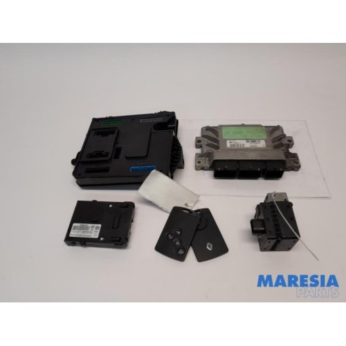 Renault - Scenic - Engine management computer
