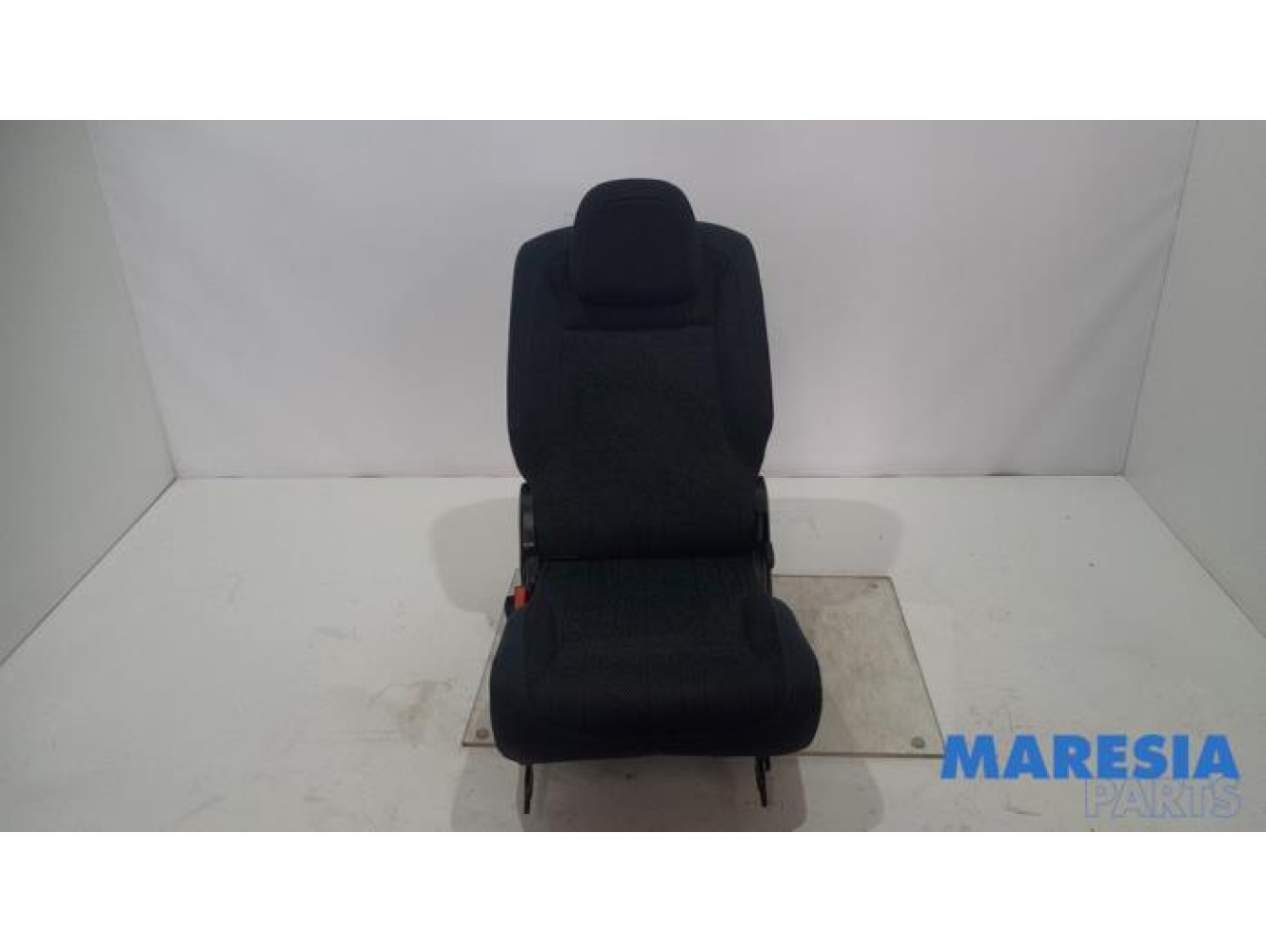 Peugeot - Partner - Rear seat