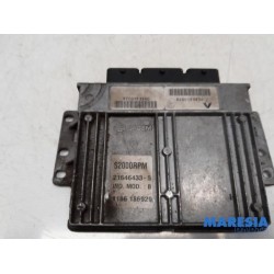 Renault - Twingo - Engine management computer