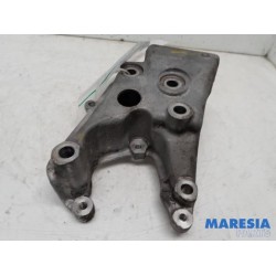 Peugeot - 307 - Engine mount