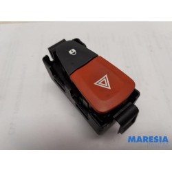 Renault - Scenic - Panic lighting switch