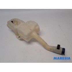 Fiat - 500 - Front windscreen washer reservoir